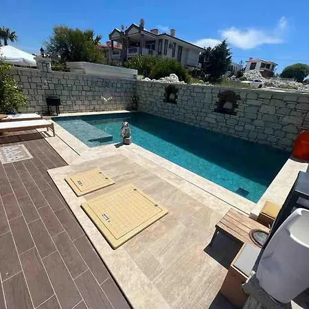 别墅 Detached House With Pool In Alacati *