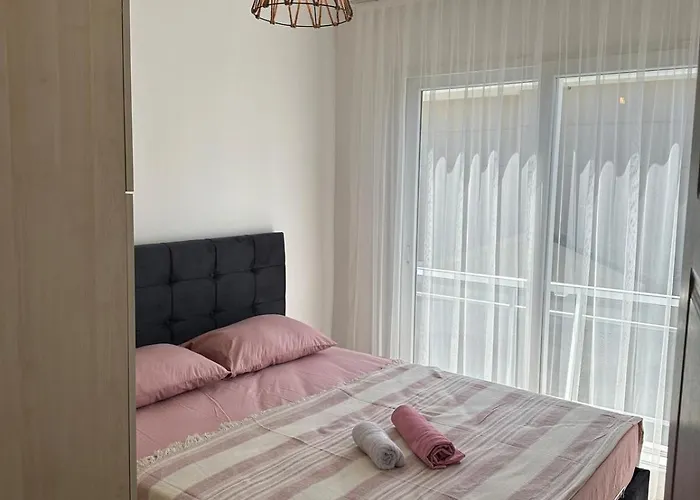 Detached House With Pool In Alacati