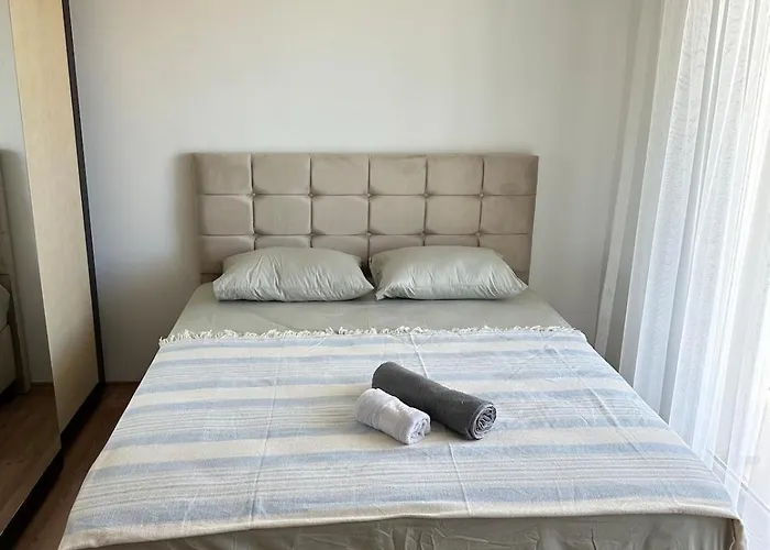 Detached House With Pool In Alacati Вилла Кешме