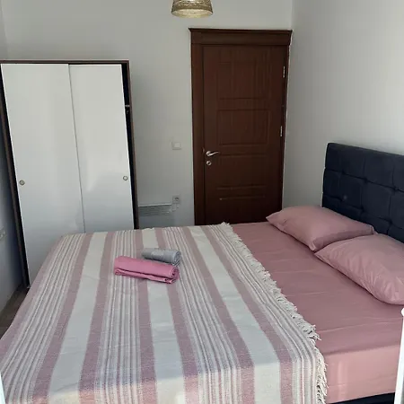 Detached House With Pool In Alacati Çeşme