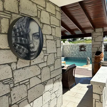 Detached House With Pool In Alaçatı Villa *