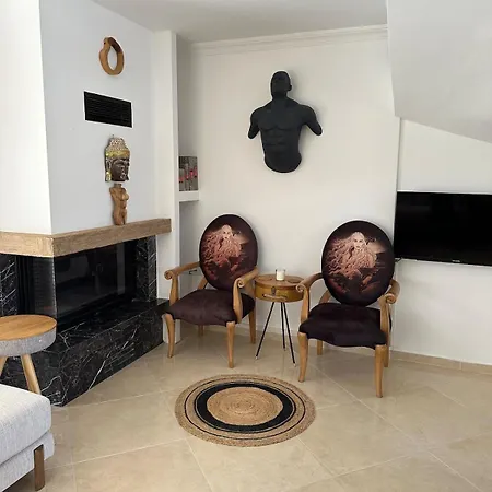 Detached House With Pool In Alaçatı * Çeşme